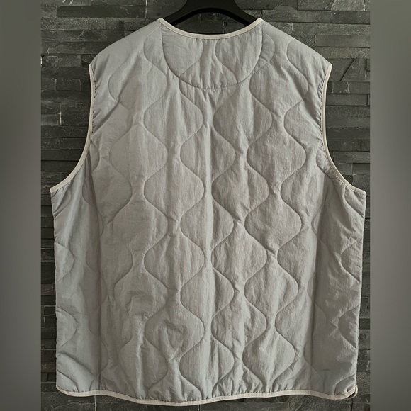 Columbia Water-Repellent Wind-Resistant Quilted Insulated Light Weight Vest XXL - Picture 6 of 16